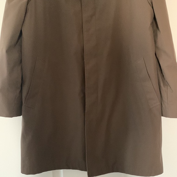 VGUC London Fog topcoat - Picture 3 of 13